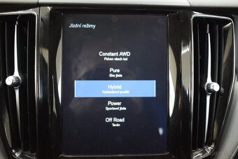 Volvo XC60 2,0 T8, 223 kW, AWD,Plug-in hybrid,DPH - 18