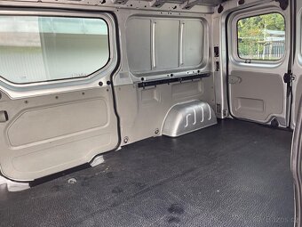 OPEL VIVARO 2.0CDTI 84KW LONG 2X ŠOUPAČKY R.V.2013 - 18