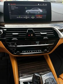 BMW Řada 5, BMW M550i V8|390Kw|4x4|DPH - 18