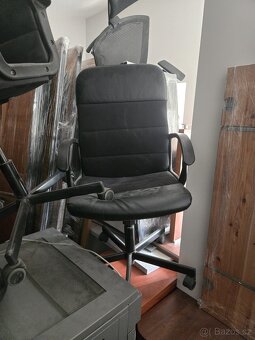 PRODÁM KANCELÁŘSKÝ NÁBYTEK - 18
