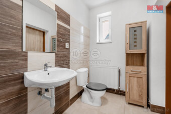 Prodej rodinného domu, 328 m², Rumburk, ul. Okružní - 18