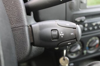 Citroën Xsara, 1,6i 80KW, 2.majitel, ČR, Klima, r.v. 2002 - 18