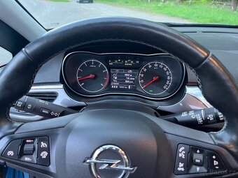 OPEL CORSA E 1.4 16V 5 DVEŘÍ/2017/BOHATÁ VÝBAVA/154000KM - 18