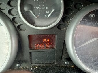 Prodám Peugeot 207 SW - 18