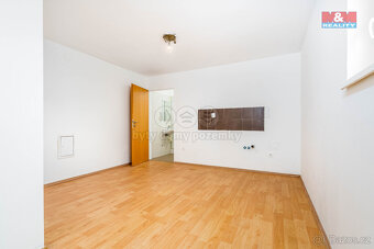 Prodej rodinného domu, 146 m², Horoměřice, ul. Třešňovka - 18