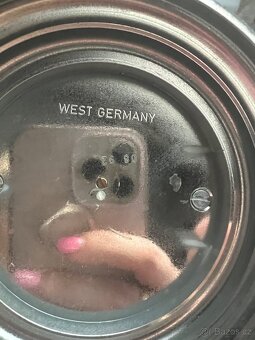 Další úklid a retro dekorace - 18