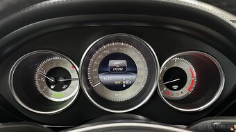 MERCEDES-BENZ CLS, DOBRÝ STAV / VYSOKÁ VÝBAVA - 18