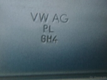 VW Caddy blatník 2K7821105 světlo 2K1941016B - 18