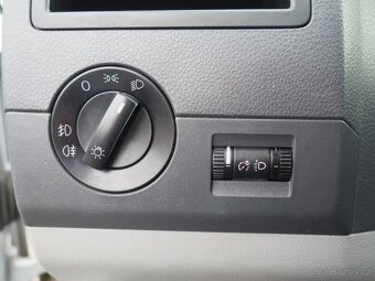 2011 Volkswagen Transporter 2.0 TDI, 103 kW, Automat - 18