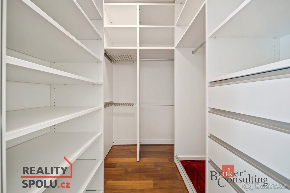 Prodej, byty/3+kk, 221.63 m2, Křížová 2598/4, Smíchov, 15000 - 19