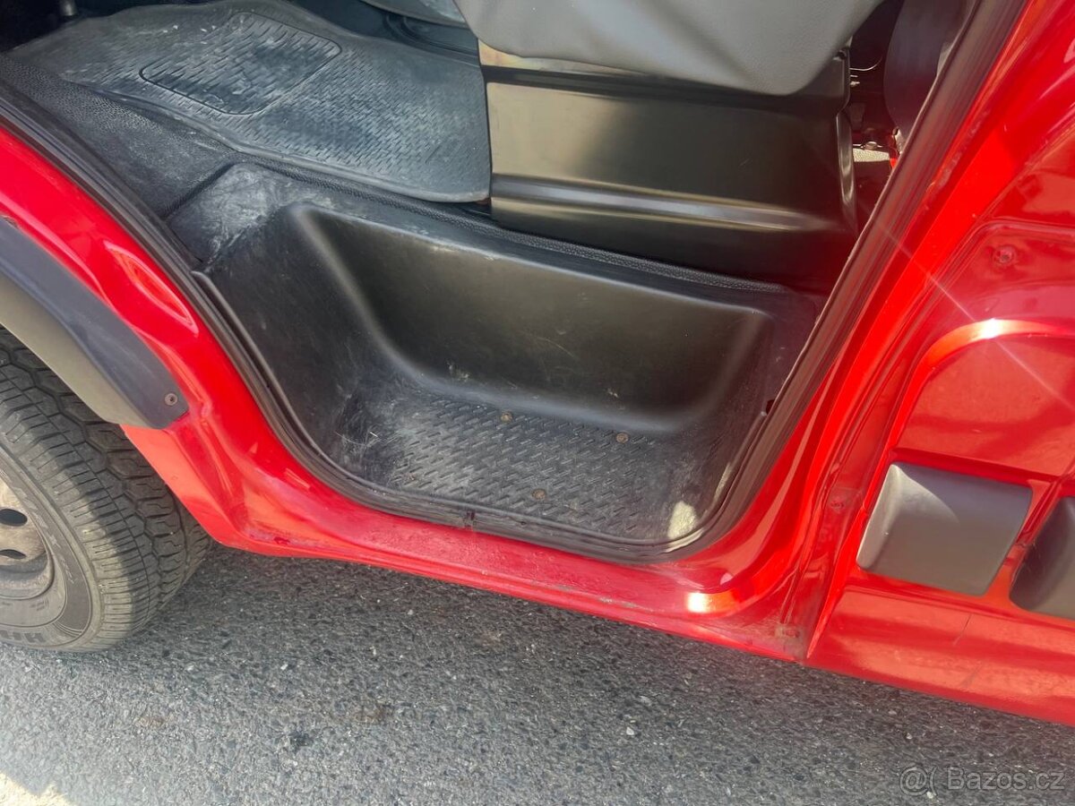 SLEVA Prodám Renault Master dobry, - 19