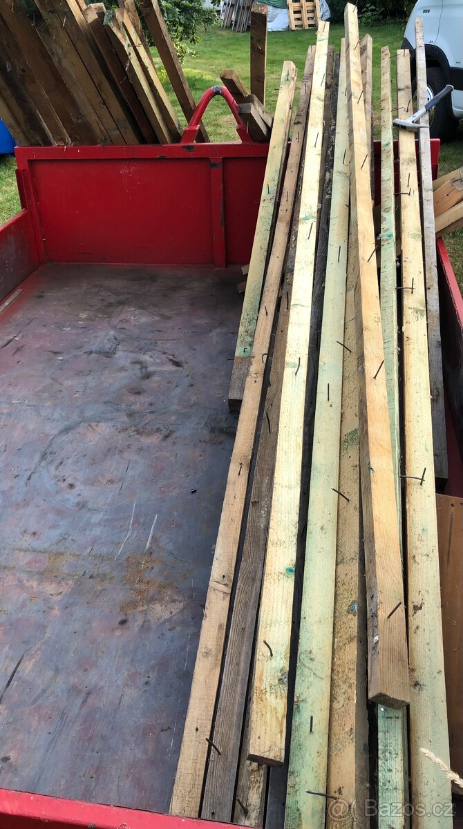 Dřevo, prkna, fošny, latě - 19