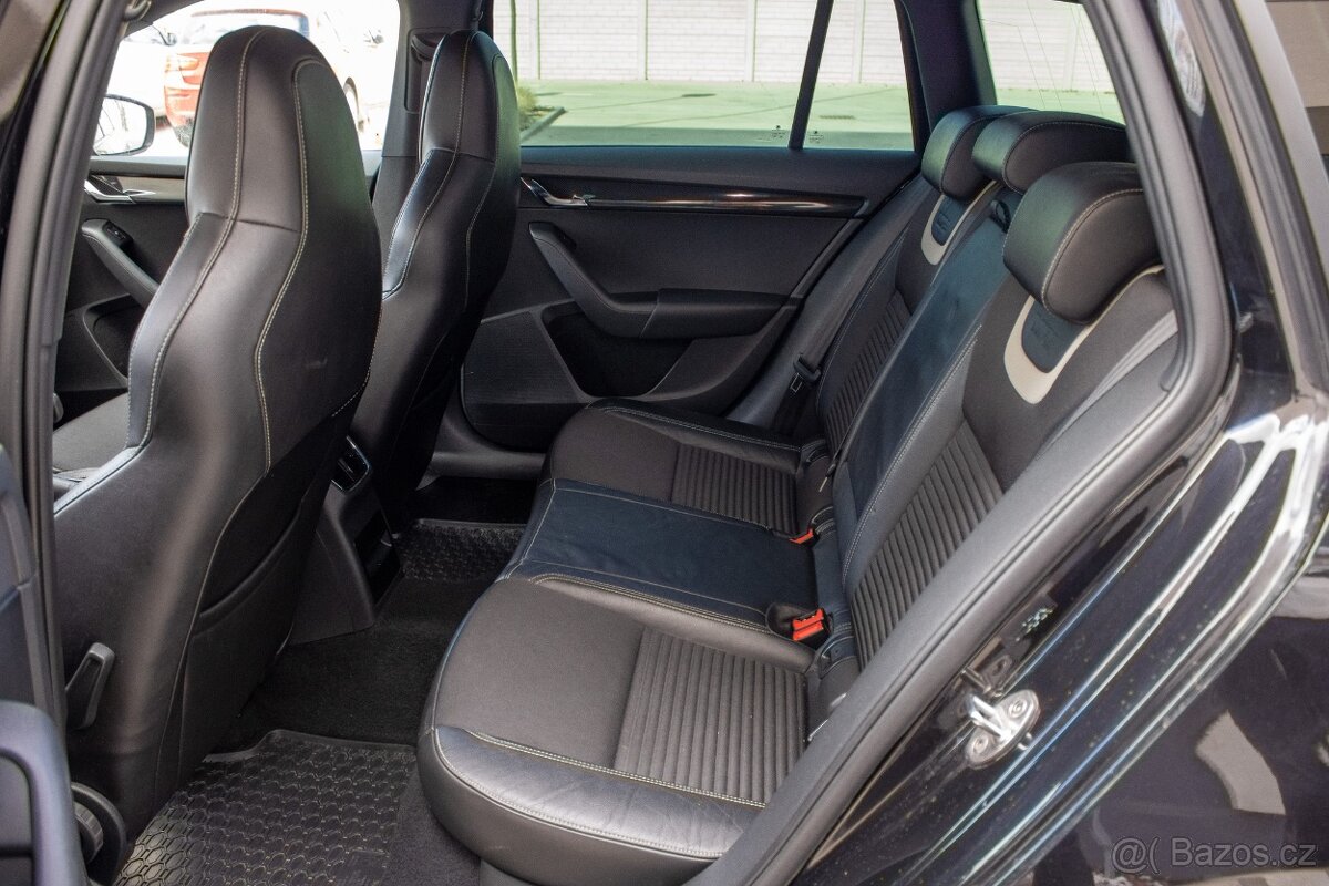 Škoda Octavia Combi 2.0 TD DPF RS DSG - 19