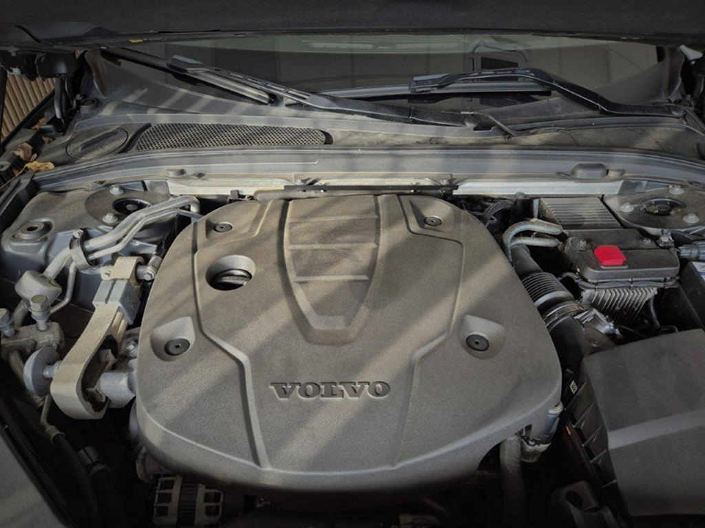 Volvo V90 2,0 CC D5 AWD Drive-E Pro POLESTAR - 19