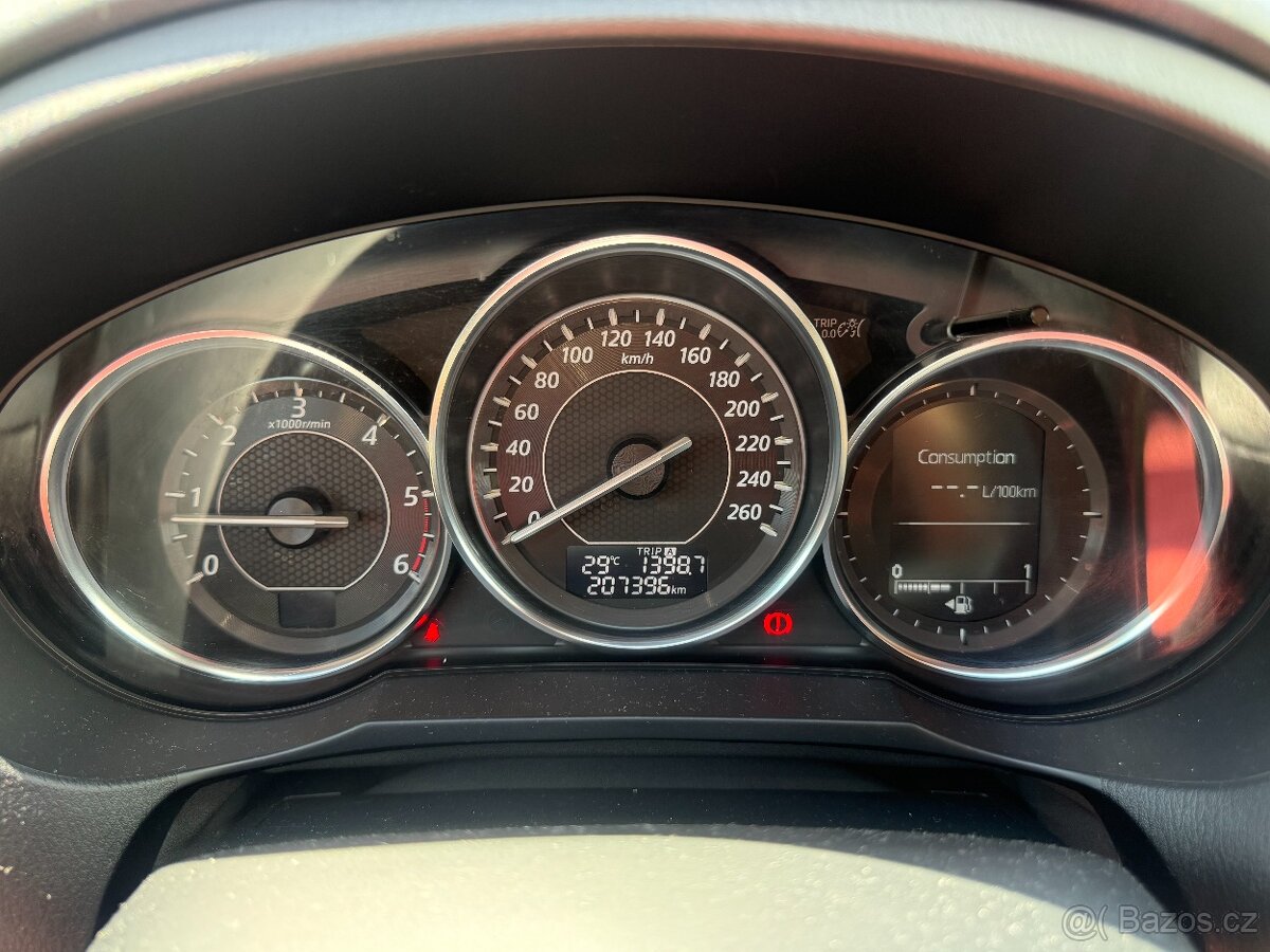 Mazda 6 2,2 Skyactiv-D Revolution Top výbava - 19