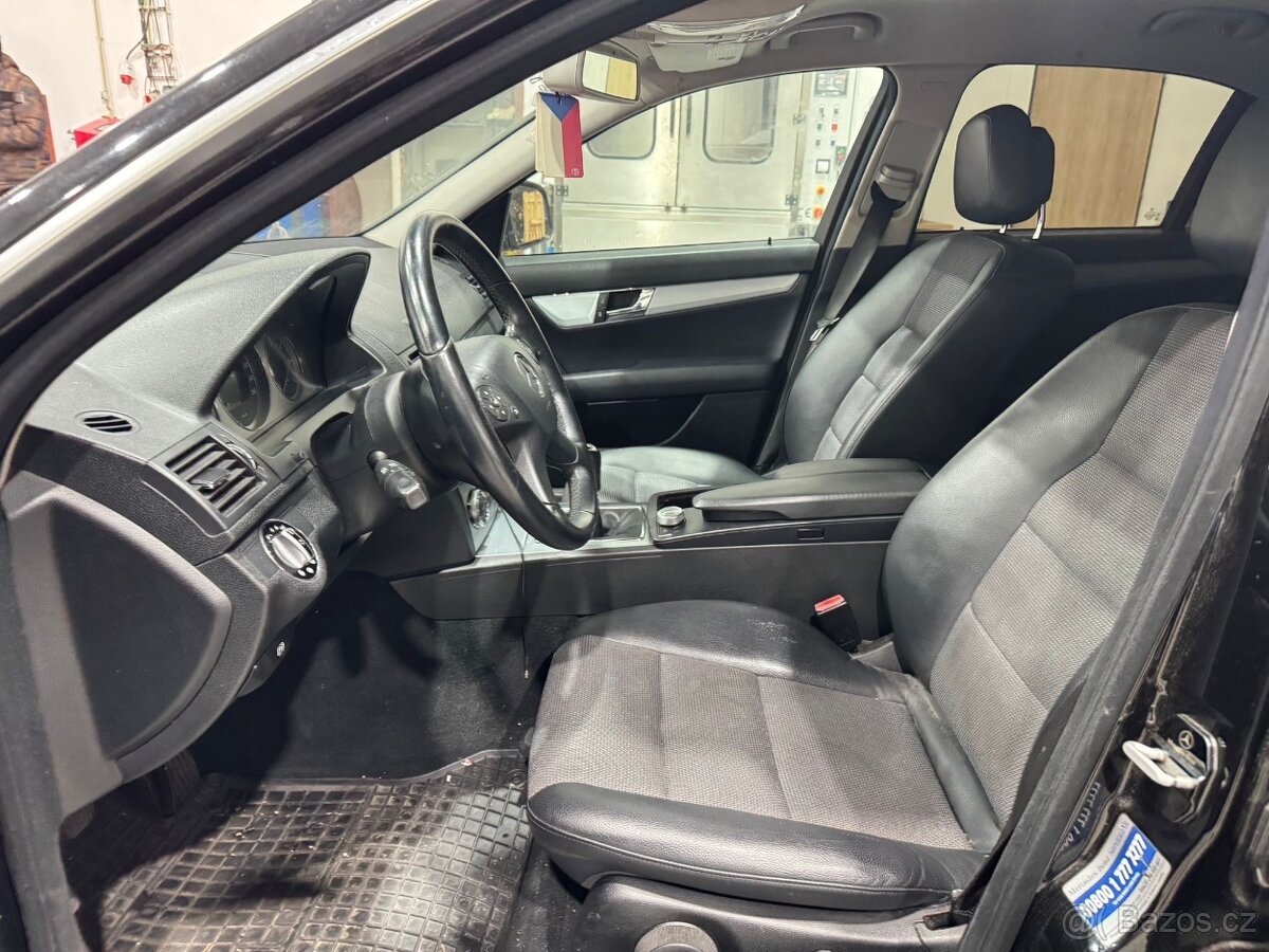 Mercedes Benz třídy C - 19