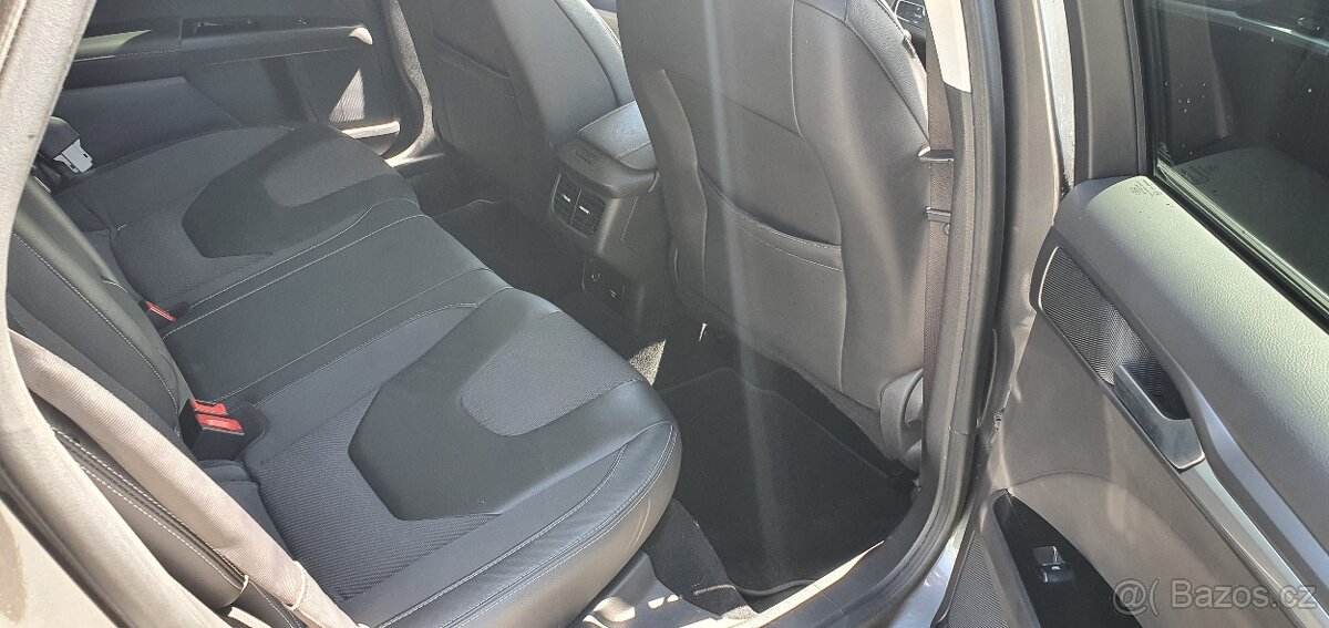 Ford Mondeo MK5 2.0TDCI 132KW Titanium - 19