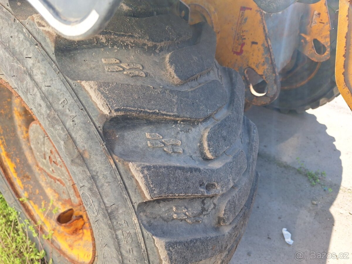 JCB 525-60T4 - 19