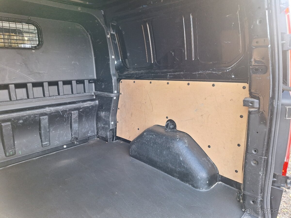 Ford Tranzit Custom Long 2.2Tdci rv.2014 5 mist - 19