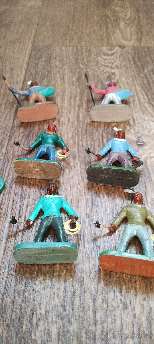 Indiáni figurky 2 z NDR - 19
