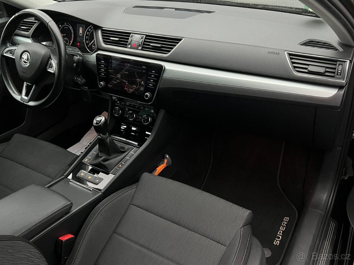Škoda Superb III COMBI TDi 2018 MOŽNO NA SPLÁTKY - 19