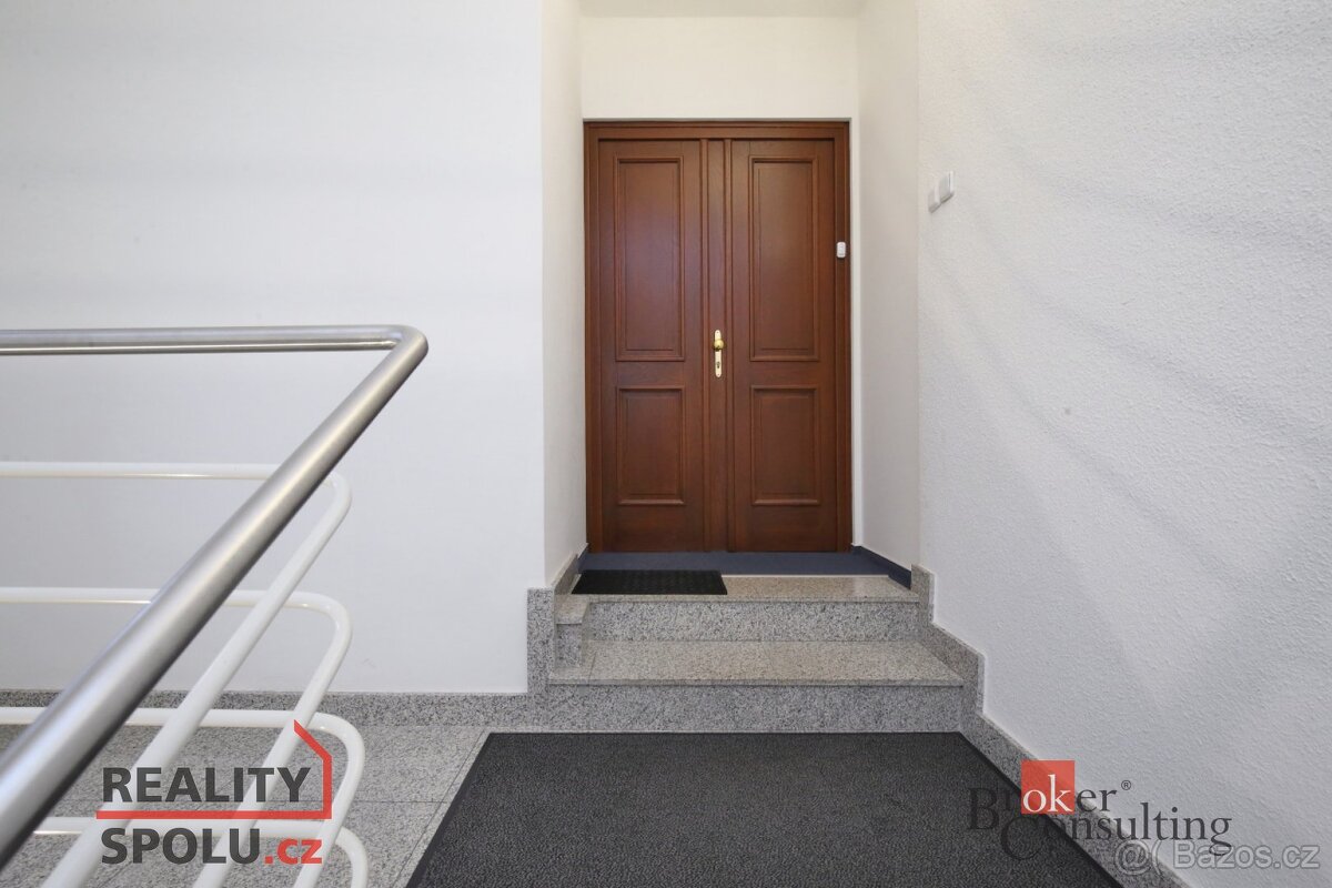 Pronájem, komerční/kanceláře, 180 m2, Budovatelů 1317/5, 466 - 19