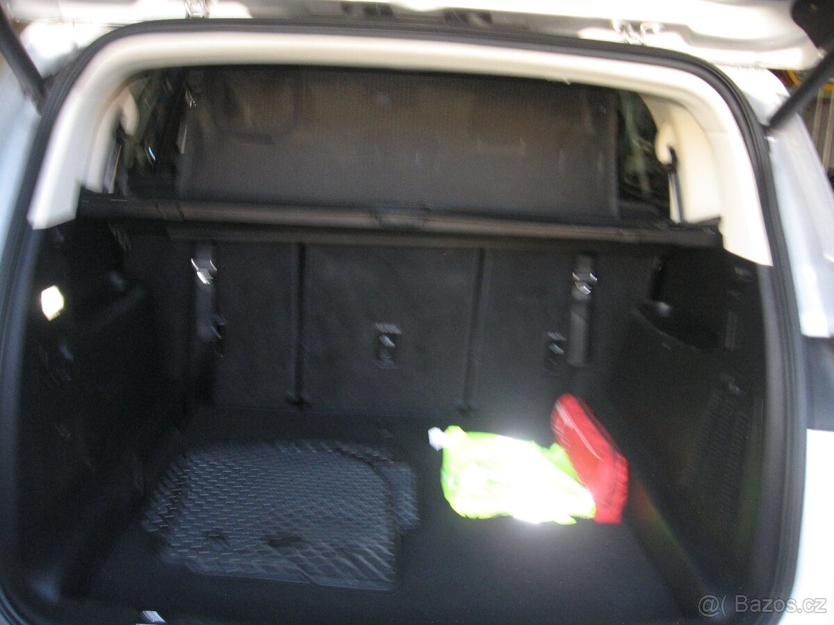 Prodám FORD S-MAX EcoBlue 2,0 - 19