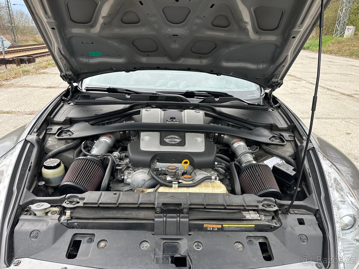 Nissan 370z - 19