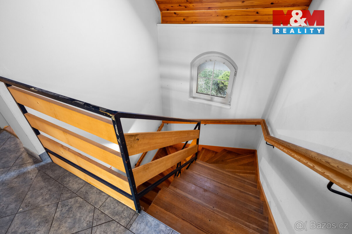 Prodej rodinného domu, 280 m², Vodochody, ul. U Potoka - 19