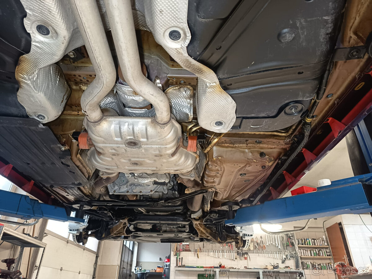 Dodge Durango R/T 5,7L 4x4, 7.místný,Facelift, Top stav, LPG - 19