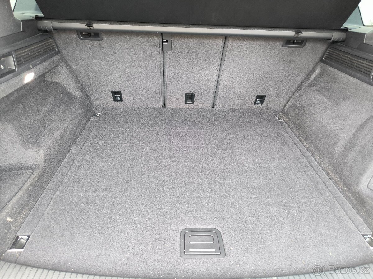 VW Touareg 3.0 TDi 4M VZDUCH, KŮŽE, TZ , 12/2020 DPH - 19