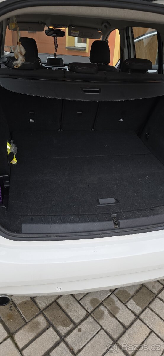 BMW 216D GRAN TOURER F46 - 19