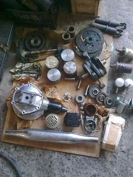 Originální nové díly z vojenského depozitu klika vačka válce - 19