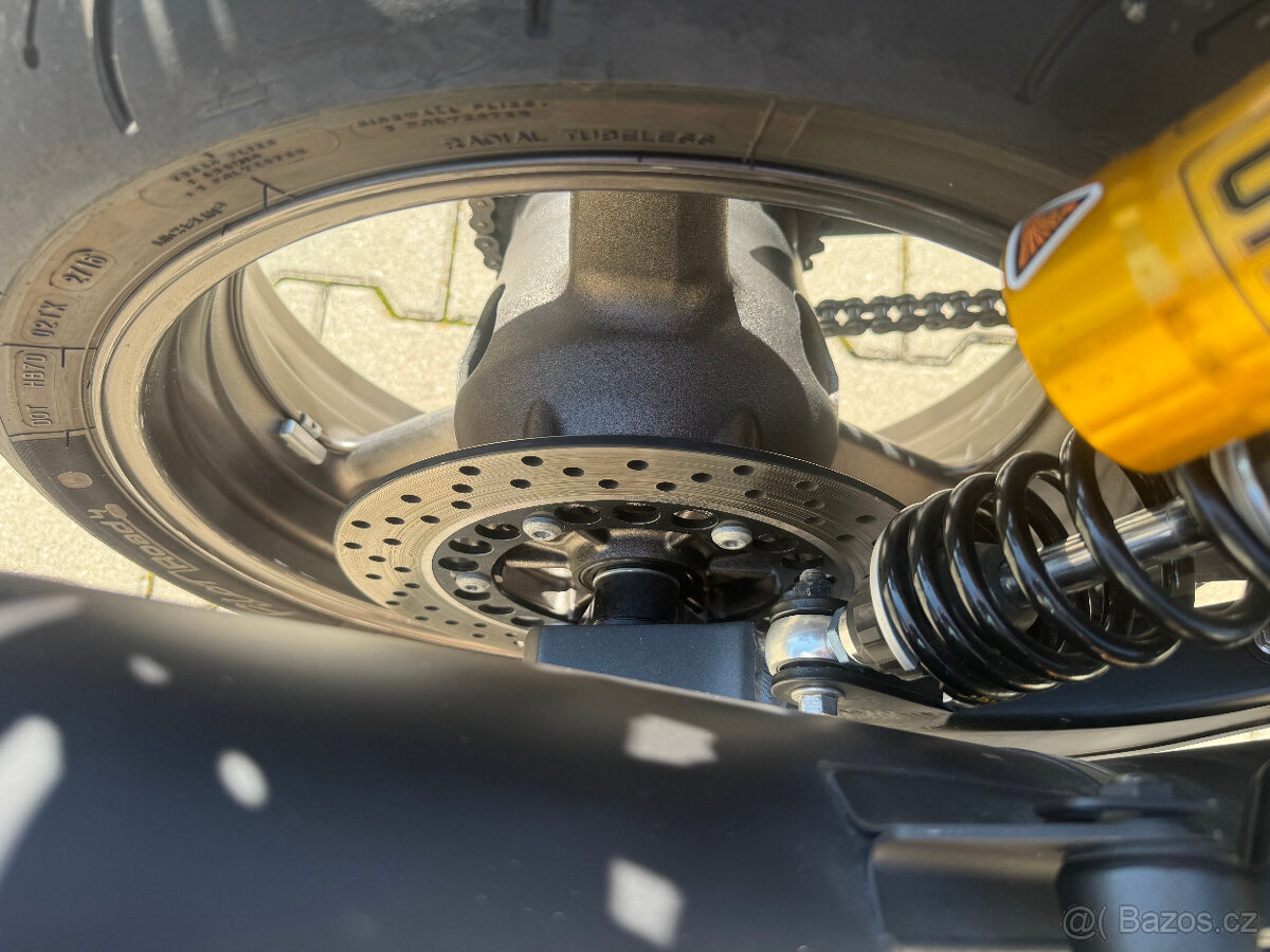 Yamaha XJR 1300 - 19