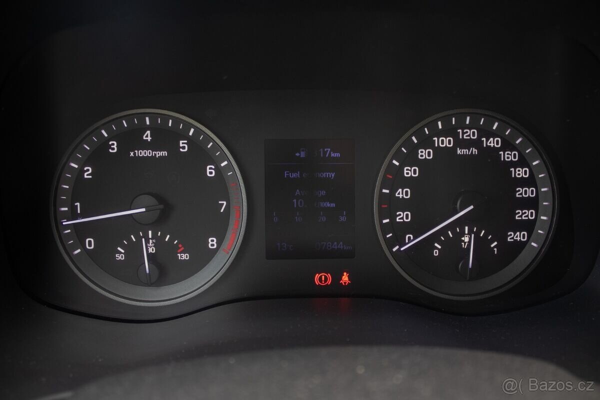 Hyundai Tucson 97kw benzin, manual - 19