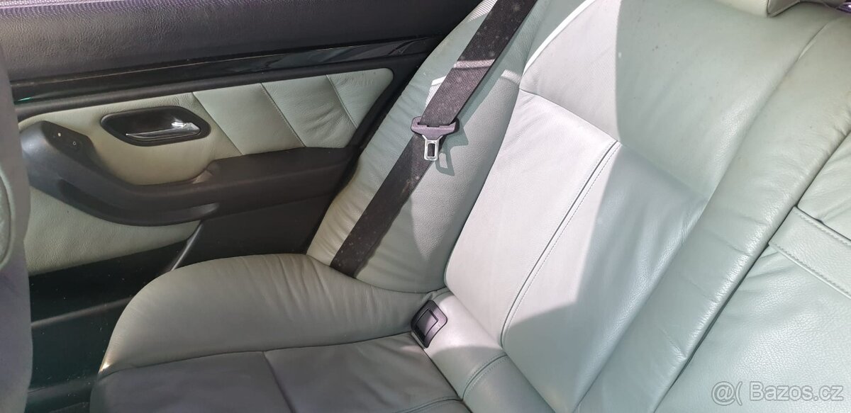 Prodám kompletní interiér BMW E39 - 19