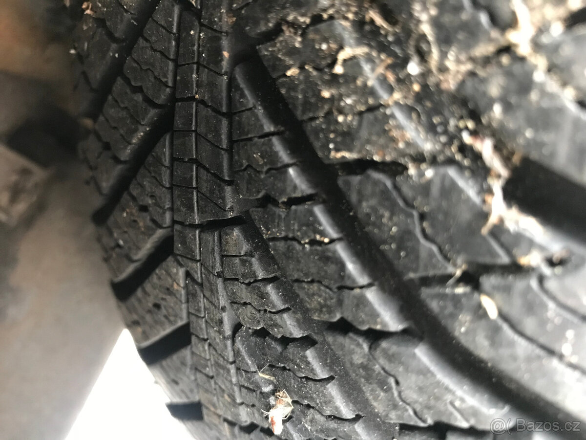 Daewoo Kalos 1,4i 16V 2004 69kW - díly - 19