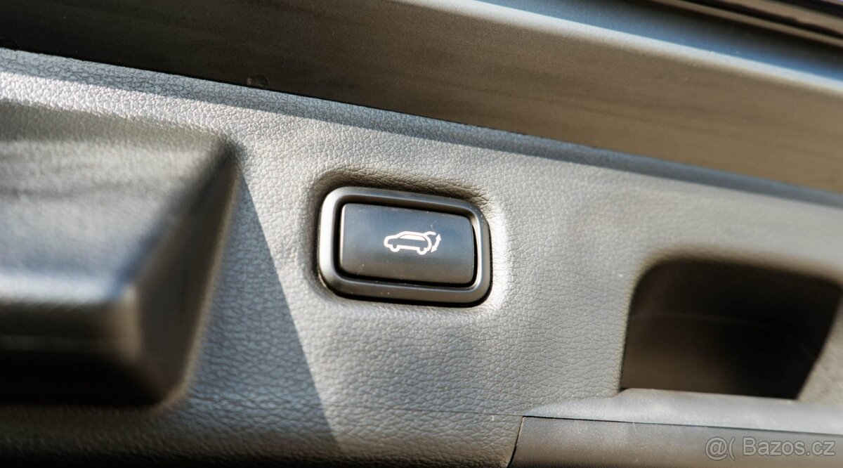 Kia Ceed SW 1.5 T-GDi GT-Line - 19