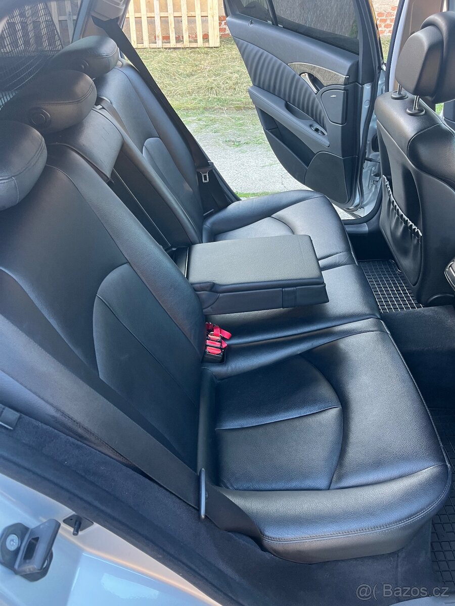 Mercedes-Benz E 280 CDI - 19