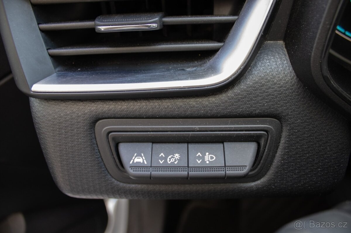 Renault Clio E-tech Hybrid - 19