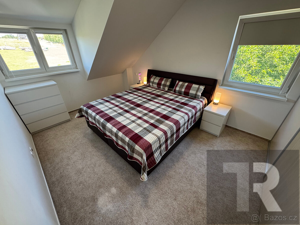 Prodej RD 5+1 s garáží a pozemkem o výměře 1050 m2 ve Vejprn - 19