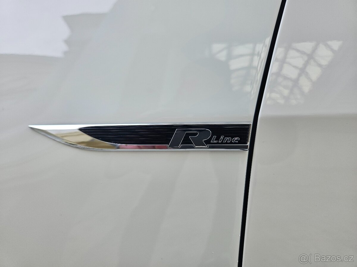 VW Golf VII R-line 2.0 TDI 110 kW DSG mod 2020,naj 81.000 km - 19