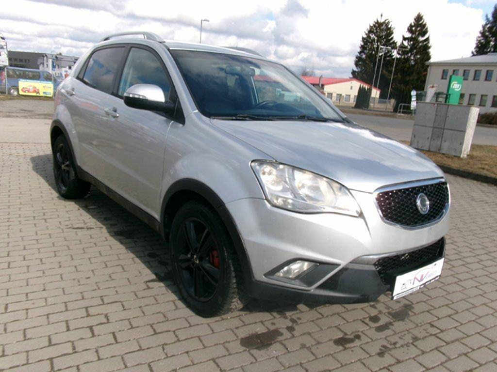 SSANGYONG KORANDO D20T Executive AWD bez koroze 2011 - 19