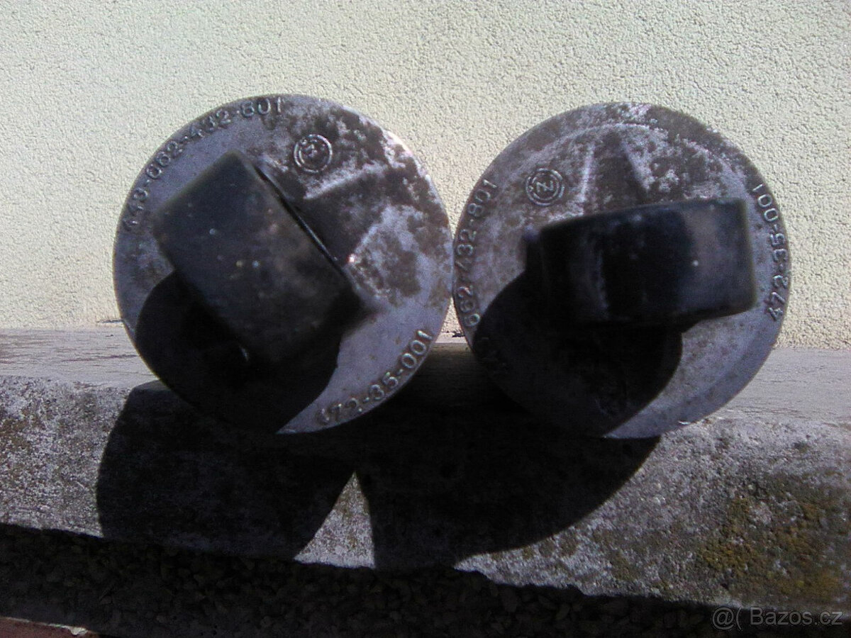 čz 125/175 476/477/486/487-podsedlové plechy,stojan,kryt zap - 19