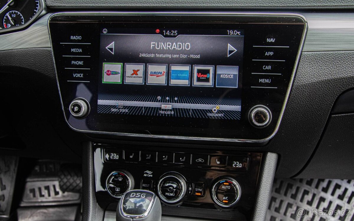 Škoda Superb 2.0 TDI SCR DSG - 19