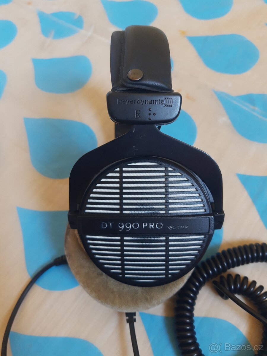 Squier Starcaster + efektor, looper, mikrofon, sluchátka. - 19