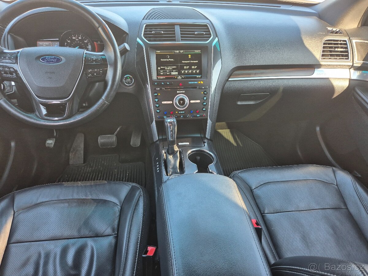 Ford Explorer 3.5i,213KW,4x4,LED,PLNÁ VÝBAVA,DPH,R.V.2015 - 19