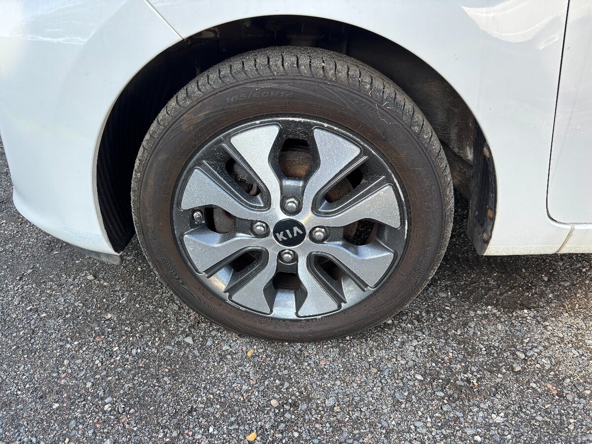 Kia Picanto 1.0i - 19