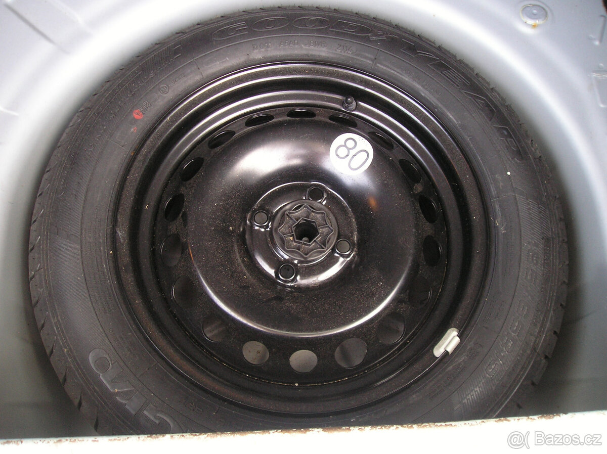 DACIA SANDERO II STEPWAY 0.9 TCe 66KW RV-2014 - 19