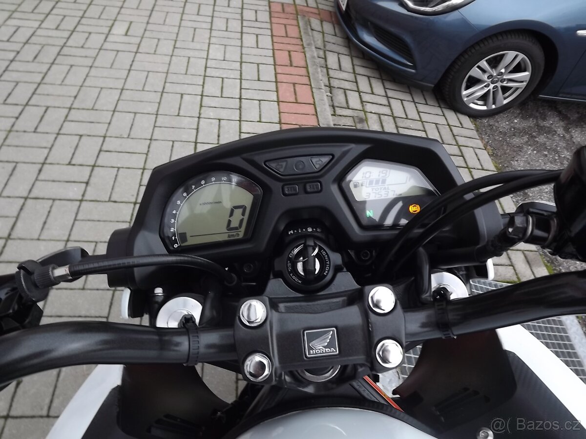 Honda CB 650F - 19